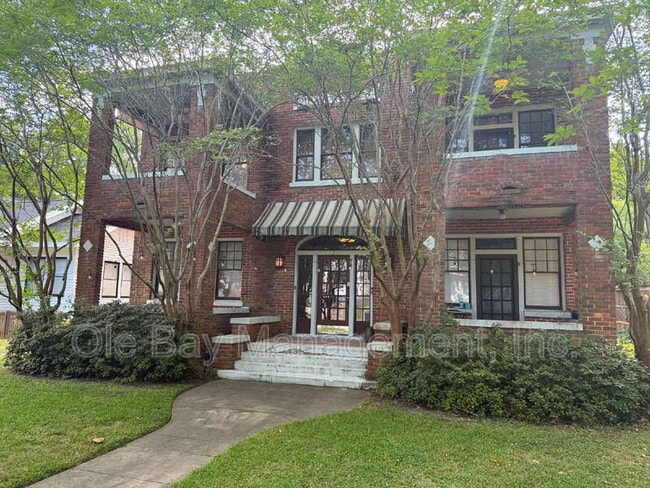 Building Photo - 7 S Monterey St Unit #3