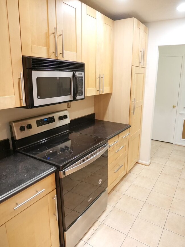 Photo - Charming Condo in Gaithersburg, MD
