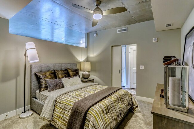 Photo - 908 14th Ave S Unit 101A