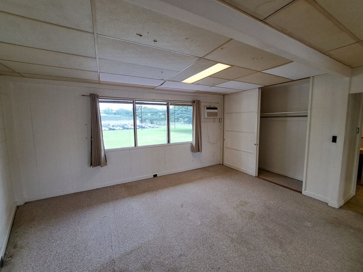 Large Studio Apartment - Unfurnished with AC - Large Studio Apartment - Unfurnished with AC Unit 209