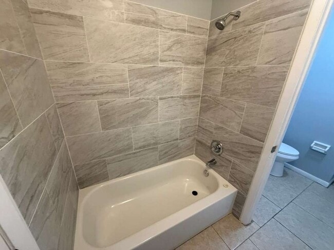 Photo - 2584-2586 Chestnut Woods Dr Unit 2584 Chestnut Woods Dr