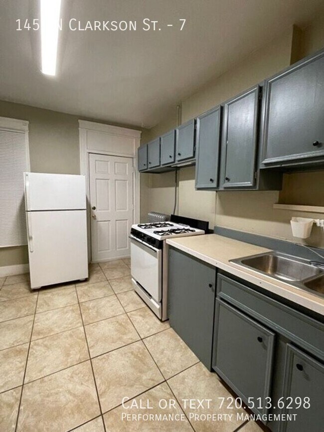 Photo - 1450 N Clarkson St Unit 7