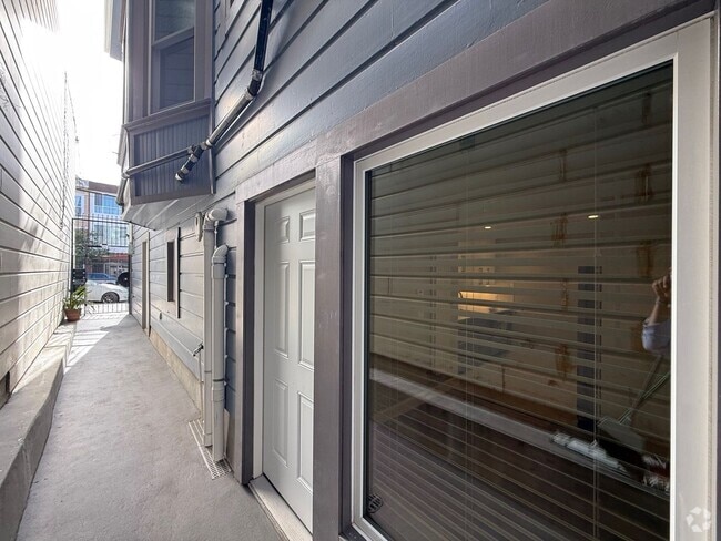 Building Photo - 278 11th Ave Unit 280 Rental