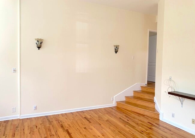 Photo - 297 Montgomery St Unit 1E