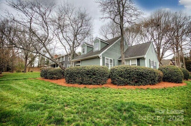 Photo - 5733 Connor Blvd