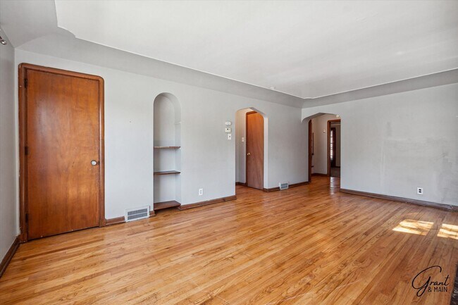 Photo - 5074/5076 Chalmers - Alejandro Soto Unidad 5074 Chalmers - Upper TR 6/30/25