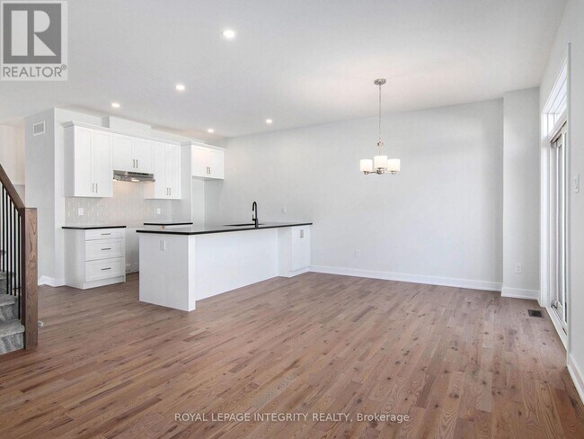 Photo - 6 Morrall Ct
