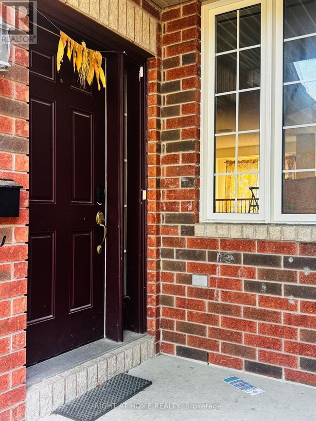 Photo - 1069 Marconi Ave
