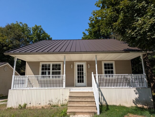 Building Photo - 286 Cottage Ave Rental