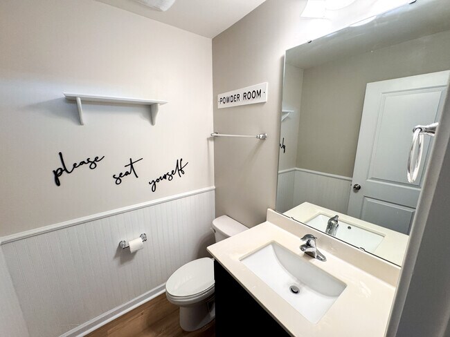 Photo - 106 Synandra Dr