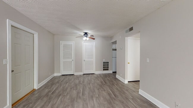 Northfield Manor Apartments