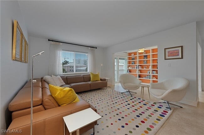 Building Photo - 1930 Gulf Shore Blvd N Unit C304 Rental