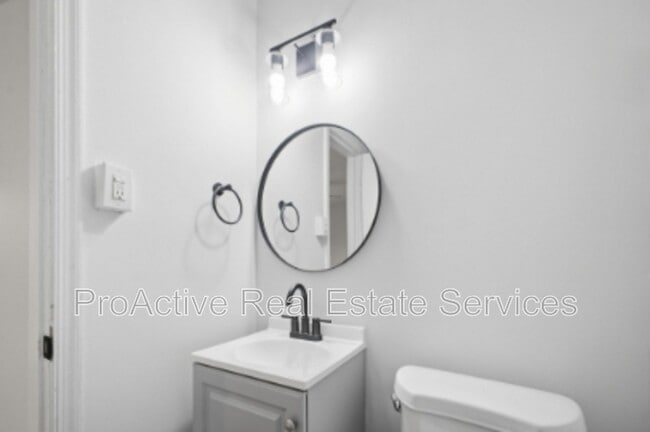 Photo - 2065 E Ocean View Ave