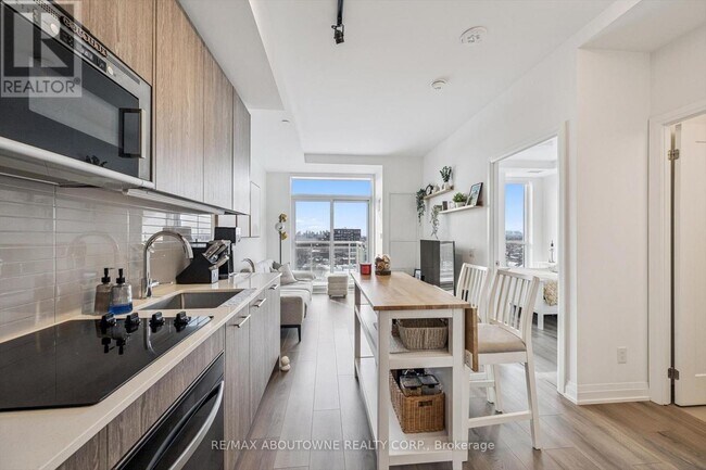 Photo - 286 Main St Unité 802