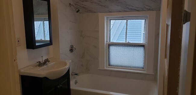 Photo - 17 Princeton St Unit 3