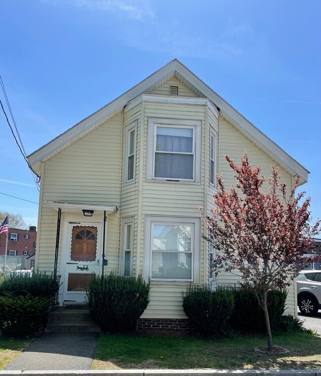 Photo - 15 Green St