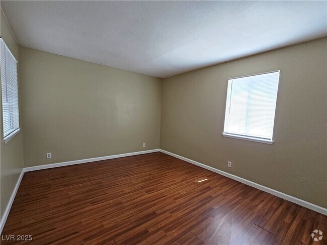 Building Photo - 5357 Del Gado Dr Unit D Rental