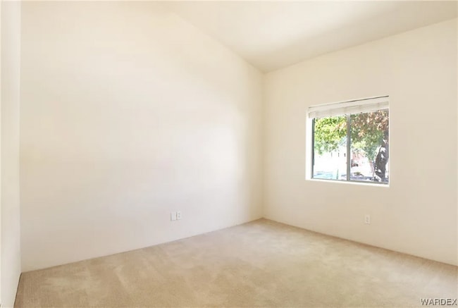 Photo - 1132 Pear Tree Ln