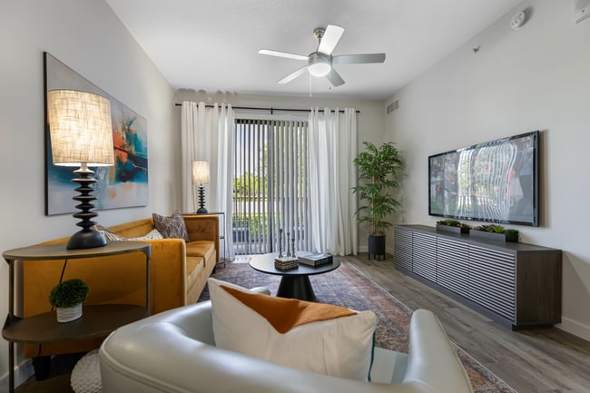Bella Vista Apartments