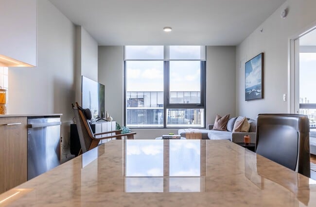 Building Photo - 311 NW 31st St Unit A1 Rental
