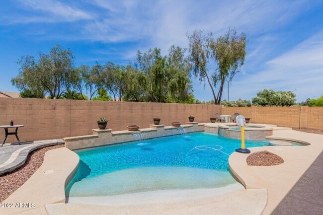 Photo - 17424 W Rimrock St Casa Unidad Guest Suite