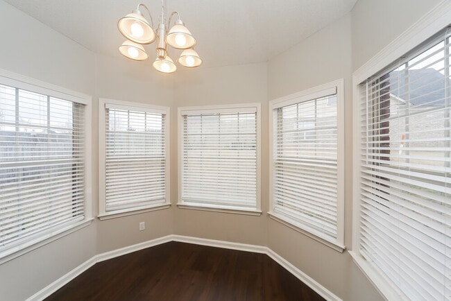 Photo - 2609 Wood Sage Dr