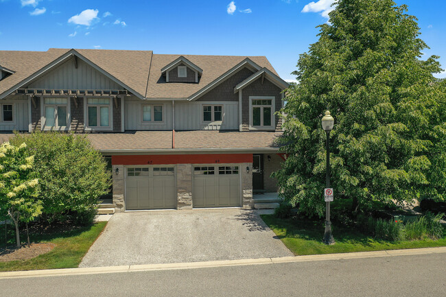 Building Photo - 49 Silver Glen Blvd