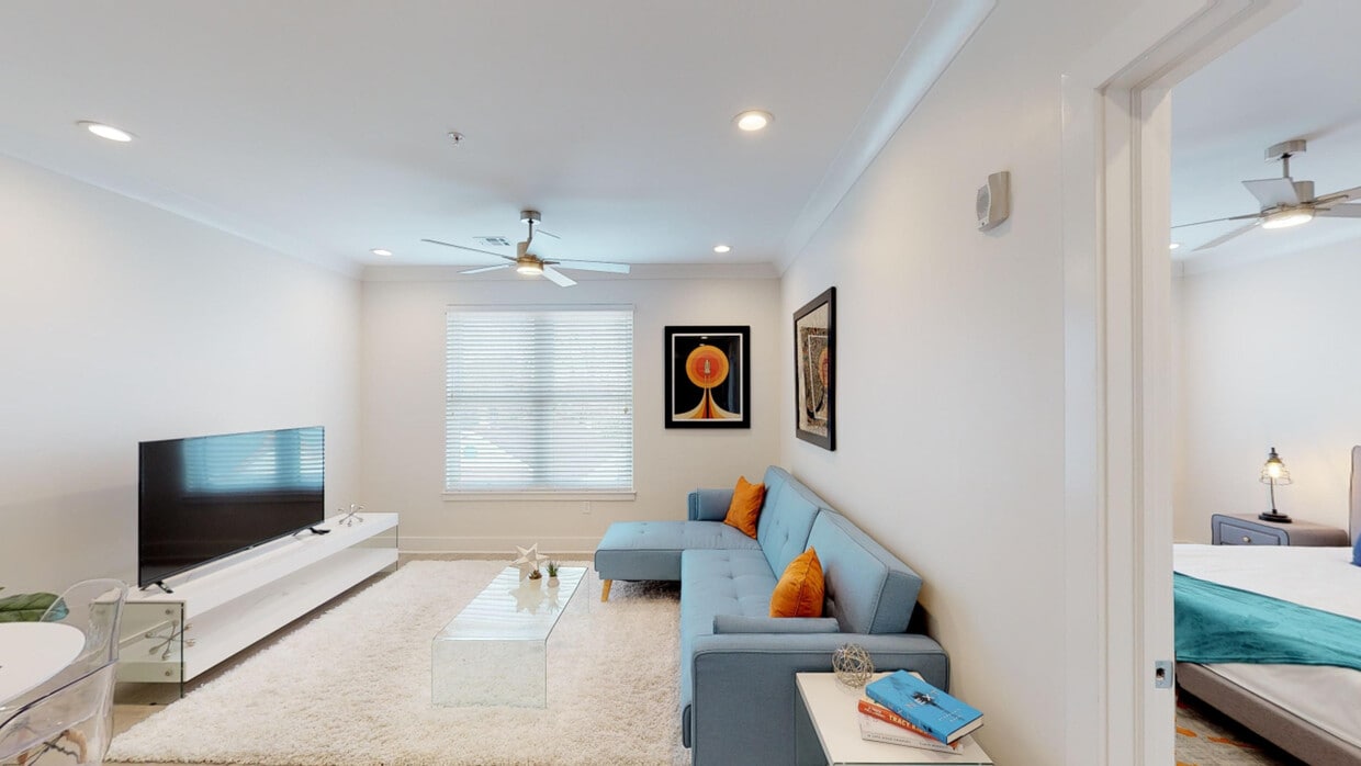 Photo - Parkway Apartments