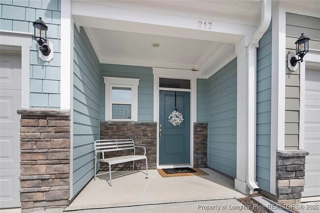 Photo - 213 White Stone Pl