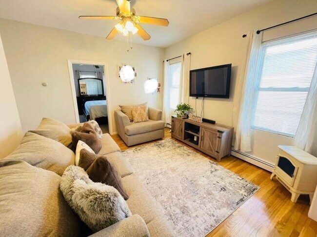 Photo - 361 Crescent Ave