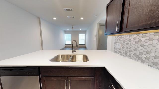 Photo - 6304 Prospect Ave Unidad 107