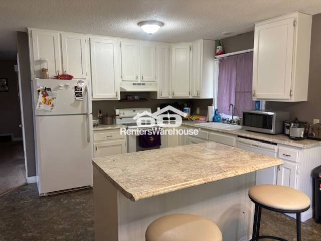 Photo - 601 Labore Rd