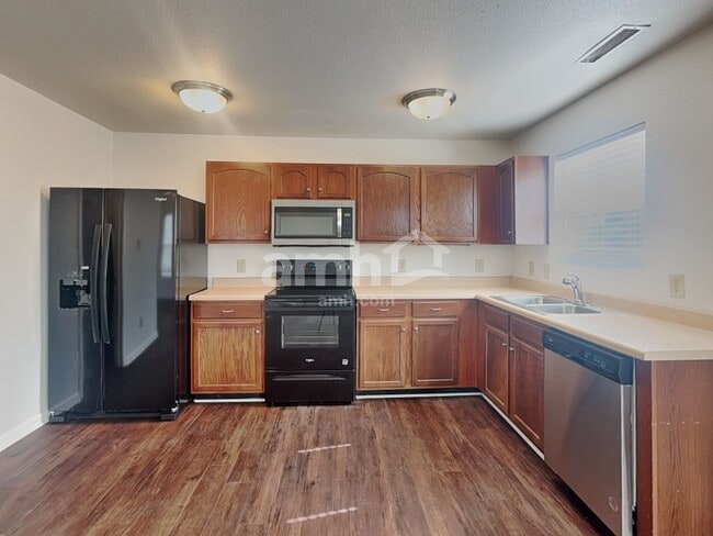 Photo - 386 Morning Dew Dr