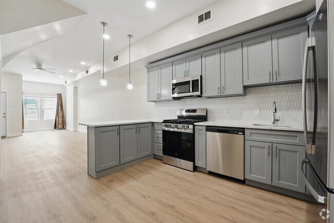 Building Photo - 949 Summit Ave Unit 2 Rental