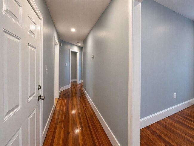 Photo - 9 Nightingale St Unit 2
