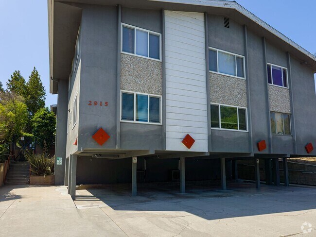 Building Photo - 2BD/1BA In LA's most Vibrant and Eclectic ... Rental