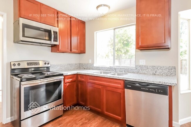 Photo - 2954 Redwood Dr