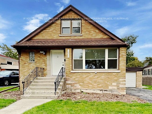Building Photo - 10933 S Tripp Ave