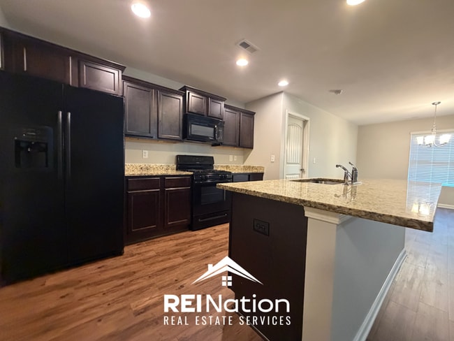 BESSEMER BEAUTY! 3BR/2BA | Kitchen Island & Soaking Tub | 2-Car Garage!