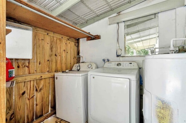 Photo - 2419 Coolidge St Unit B