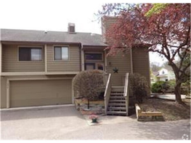 Building Photo - 4514 Quantico Ln N Rental