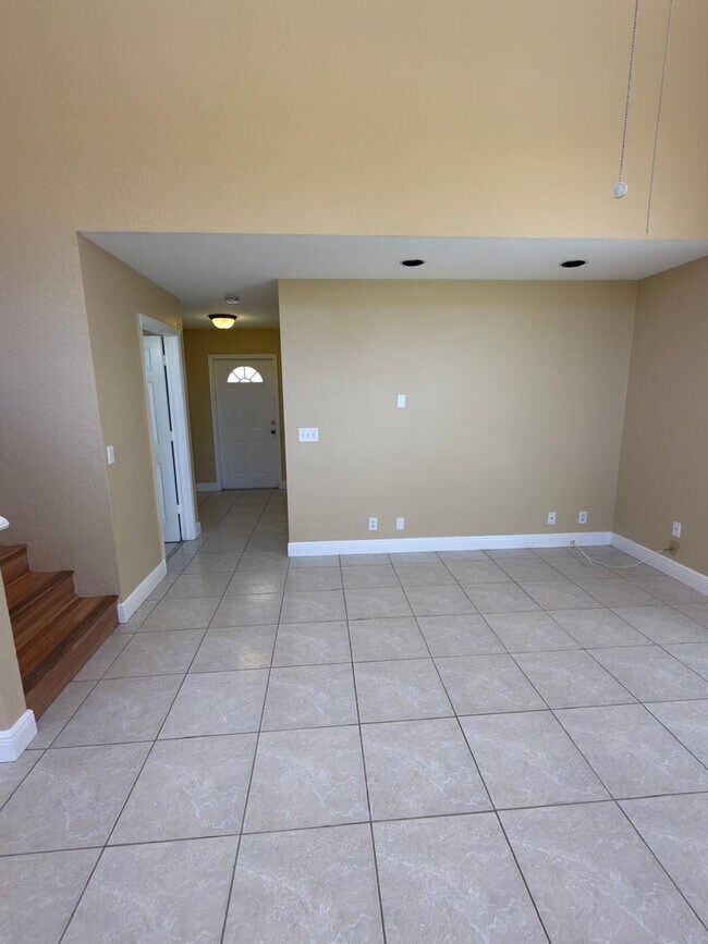 Photo - 13769 Yarmouth Dr