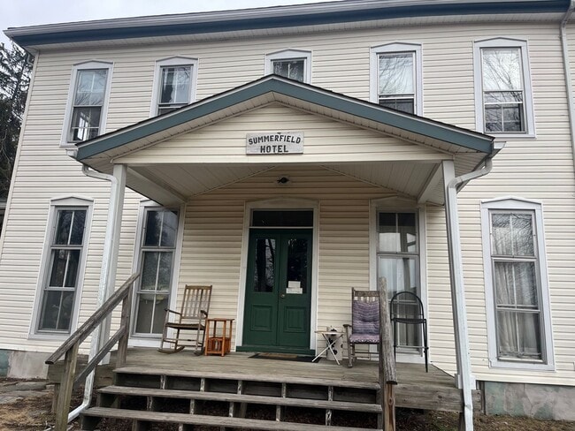 Building Photo - 15413 Norwood Ave Unit B3