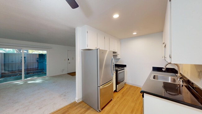 Photo - 450 Alameda del Prado Unit 450D