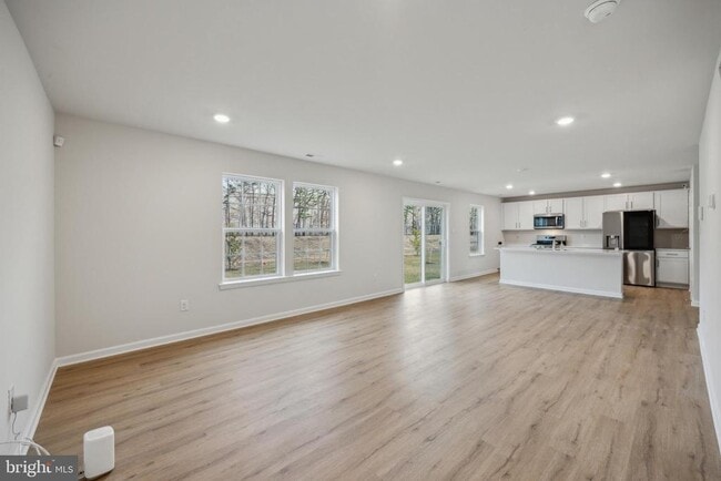 Photo - 107 Malibu Dr