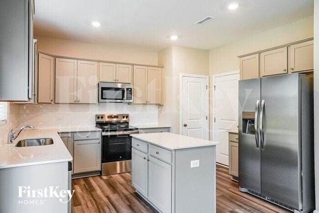 Photo - 296 Barnes Lndg Dr