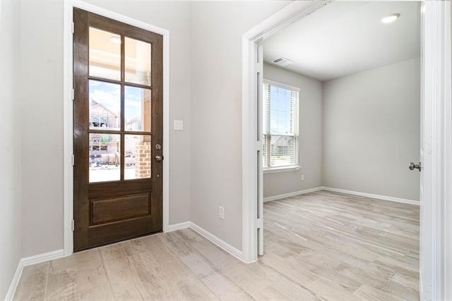 Photo - 1104 Goldfinch Dr