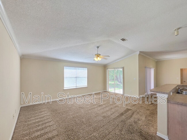 Photo - 1057 Freeboard Blvd