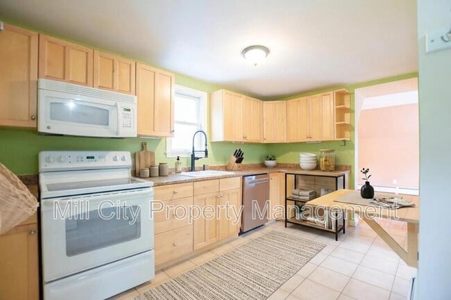 Photo - 538 Central St