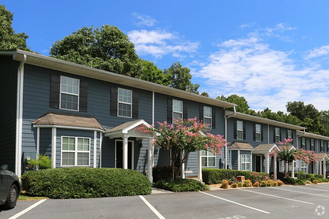 Oakgrove Townhomes - Oakgrove Townhomes